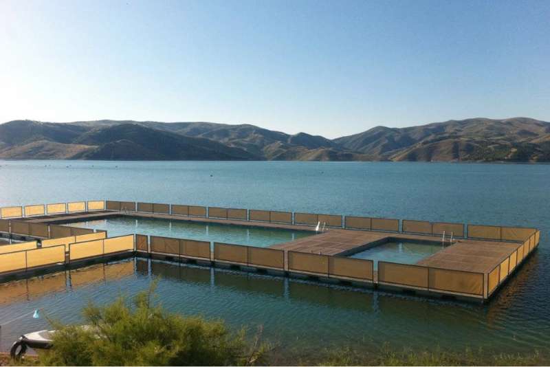 Floating Swimming Pool