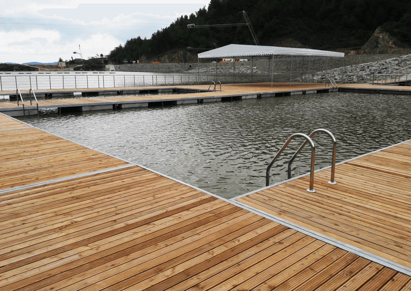 floating-swimming-pool-dock